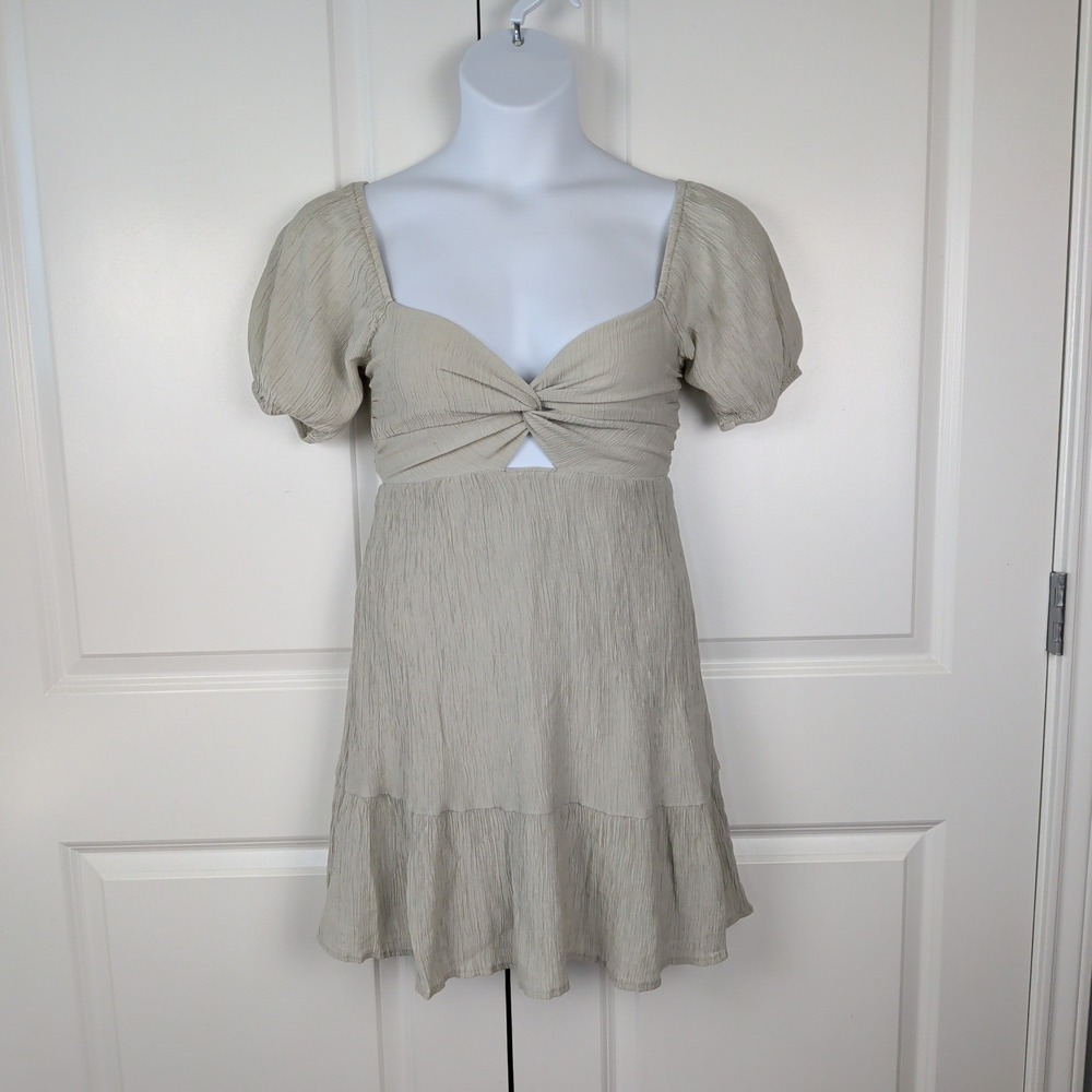 Cutout Crinkle Puff Sleeve Mini‎ Dress Size Small Gray - Picture 2 of 9